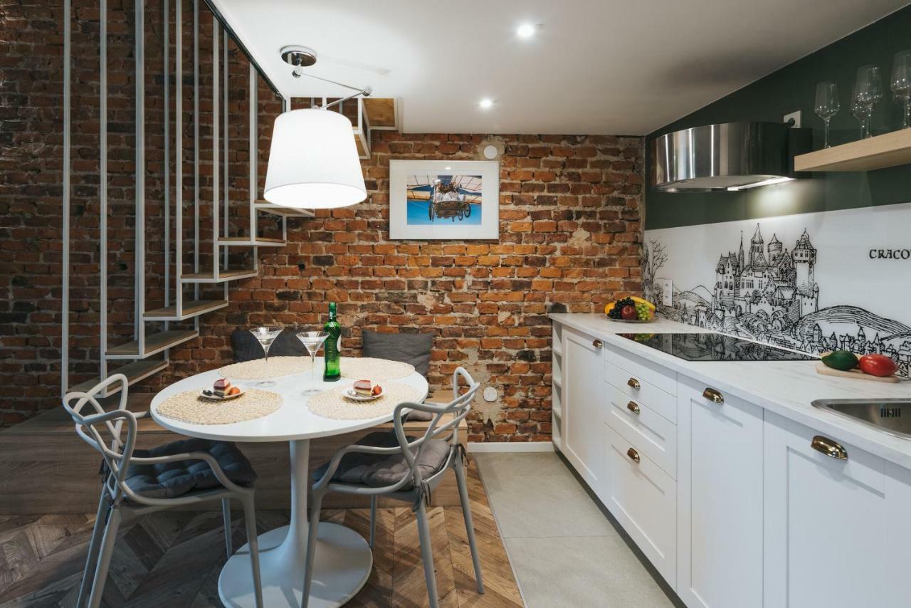 Movart Boutique Aparthotel Kraków Exteriör bild